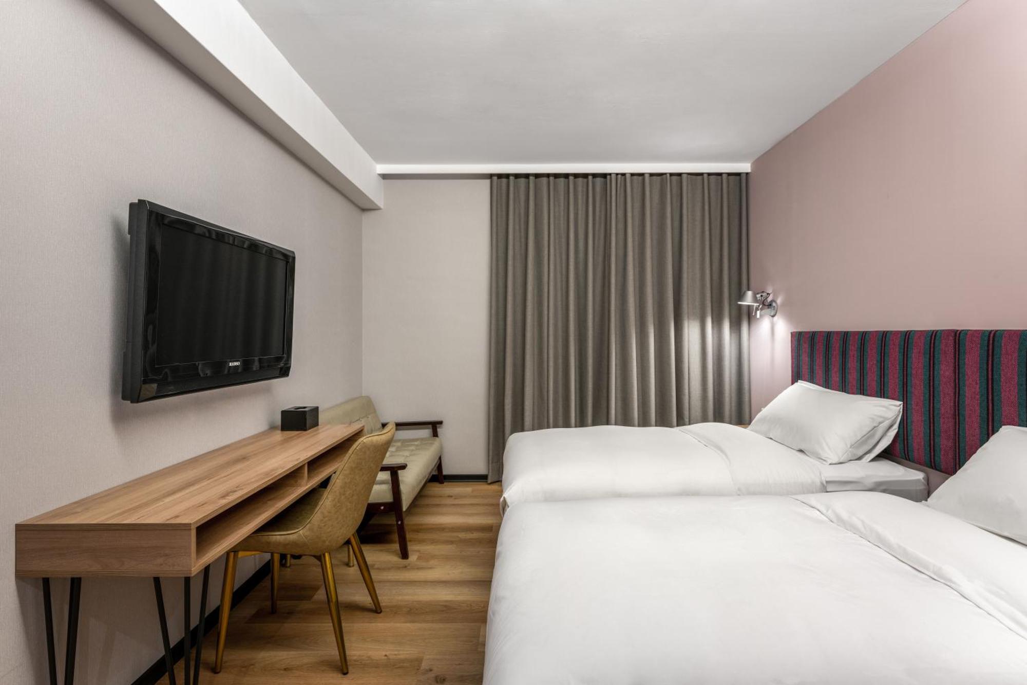 River Inn Kenting Старе місто Хенчун Екстер'єр фото